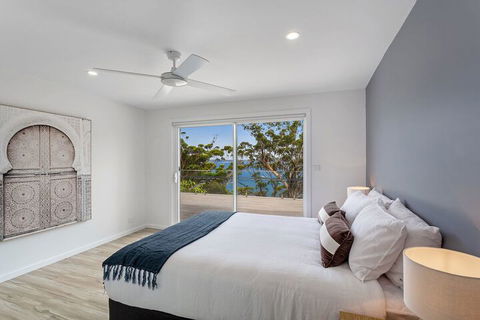 The Zenith 9 Joleen Cresent - Accommodation Guide 2