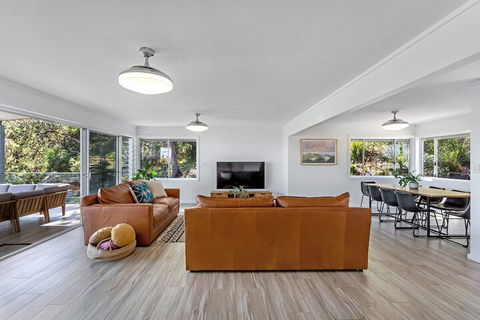 The Zenith 9 Joleen Cresent - Accommodation Guide 7