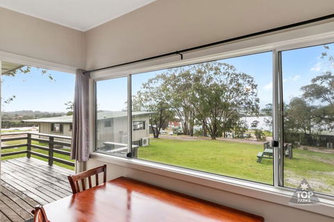 Rest Point Holiday Village - Accommodation Guide 7