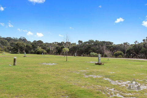 Rest Point Holiday Village - Accommodation Guide 1