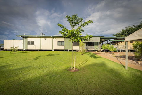 Victoria Accommodation Village - Accommodation Asia 6