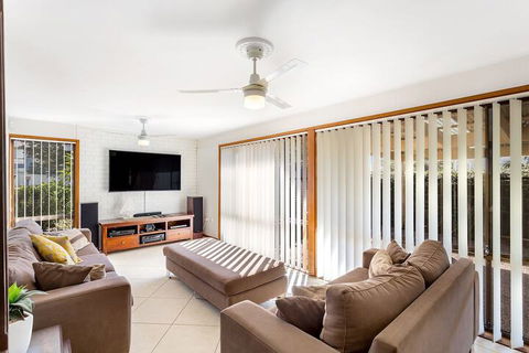 Campbell Avenue 28 - Accommodation Asia 5