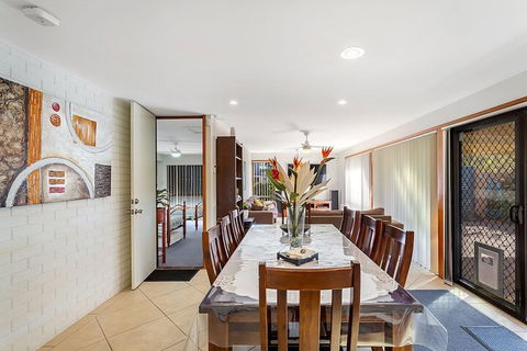 Campbell Avenue 28 - Accommodation Asia 6