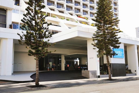 L7 Surfers Paradise Apartment - Accommodation Guide 6