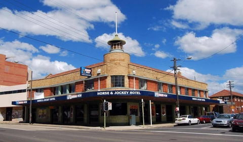 Horse And Jockey Hotel Homebush - Accommodation Asia 0