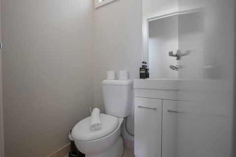 70 Greenbell Doncaster - Accommodation Asia 4
