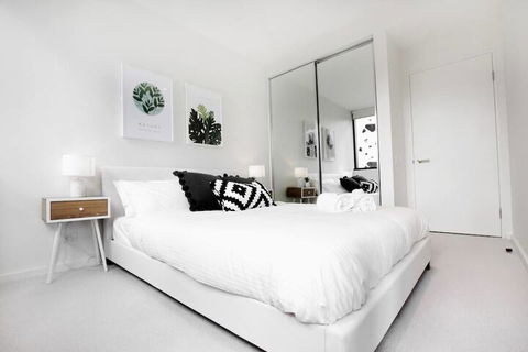 21 Docklands - Accommodation China 4