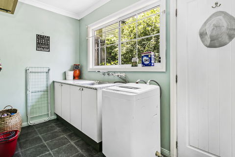 Swanbrook - Accommodation Asia 4