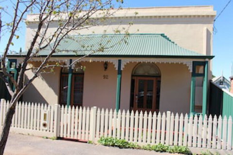 Abbey View - Accommodation China 0