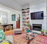 Luxury 3 Bed Terrace House Close to Sydney CBD - Accommodation Asia