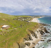 Cliffs End Beach Shack 105 Gold Coast Drive Carrickalinga - Accommodation Asia