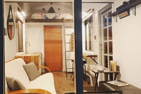 Dyl & Lils Tiny House On Wheels - Accommodation Asia 6