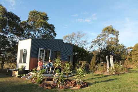 Dyl & Lils Tiny House On Wheels - Accommodation Asia 2