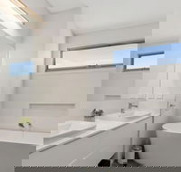 Pukeko Beach House