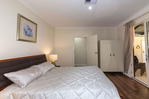 The Haven 6A Turnberry Drive - Accommodation Asia 7