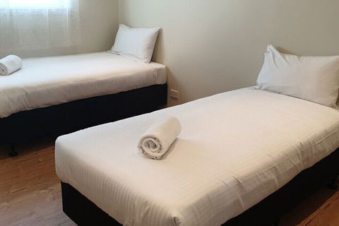 The Bay Apartment - Accommodation Asia 4