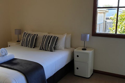 Old World Charm On Shannon - Accommodation Guide 6