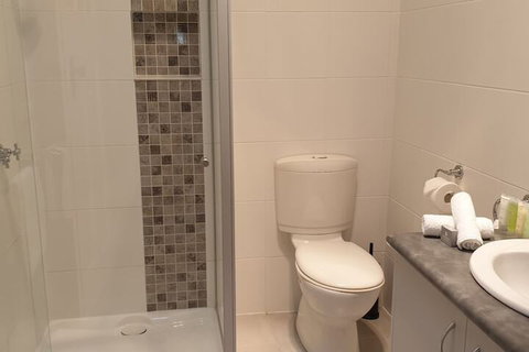 Old World Charm On Shannon - Accommodation Guide 2