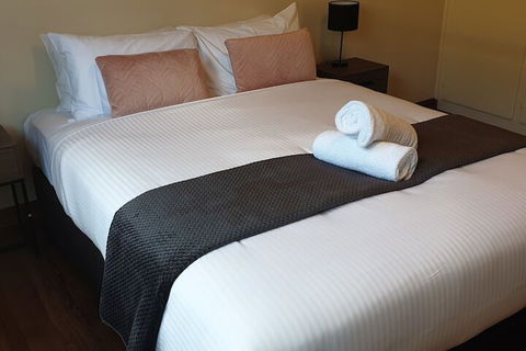 Port Life Beach House - Accommodation Asia 4