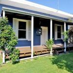 MY Fair Lady External Bathroom PET Friendly - Accommodation Asia 1