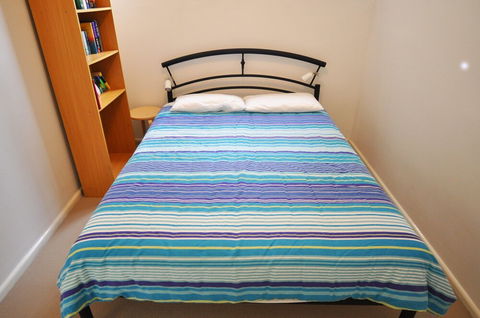 Waves On Florida Surf Side - Accommodation Guide 5