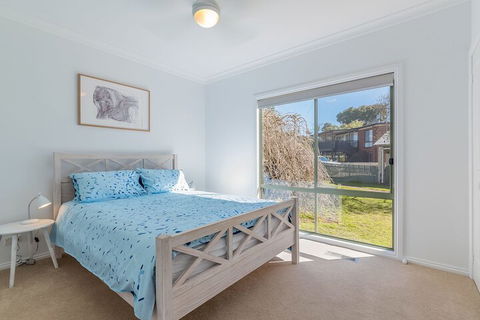 Beach Views On Beilby Free Wifi & Foxtel PET Friendly - Accommodation Guide 5