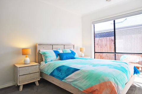 Plovers Rest Surf Side Free Wifi - Accommodation Guide 1