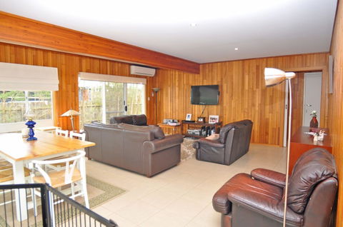 Welcome Break PET Friendly - Accommodation Guide 4