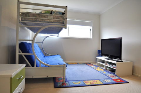 THE Haven Surf Side - Accommodation Guide 5