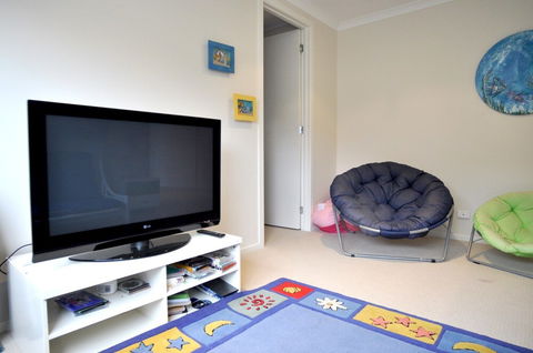 THE Haven Surf Side - Accommodation Guide 6