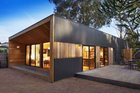 Armstrongs Close TO Beach - Accommodation Guide 0