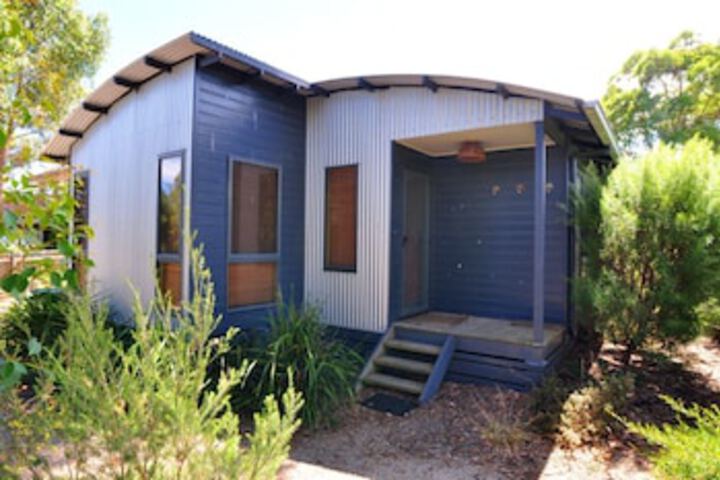  Accommodation Asia