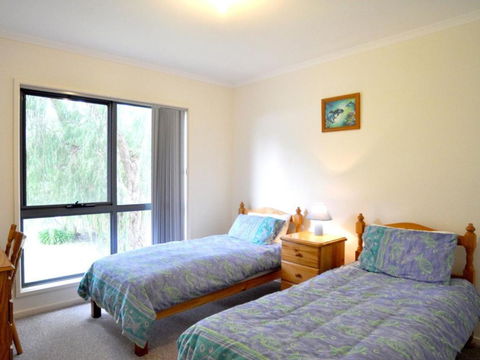 Ridge END Inlet Side - Accommodation Guide 1