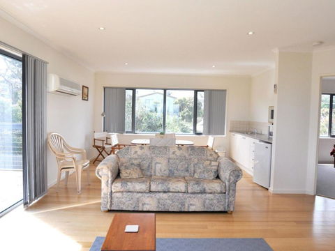 Ridge END Inlet Side - Accommodation Guide 5
