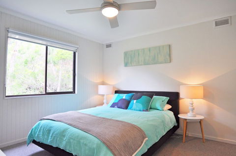 Gumnut Cottage Free Wifi & Foxtel - Accommodation Guide 3