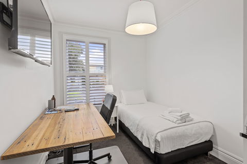 Work Sleep Live Melbourne - Accommodation Asia 6