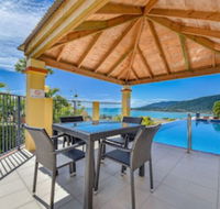 Ocean Views Galore - Airlie Beach - Accommodation Guide
