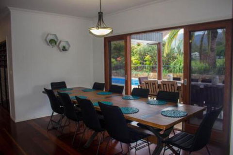 Colorado Beauty Nestled In The Heart Of Bonville - Accommodation Asia 2