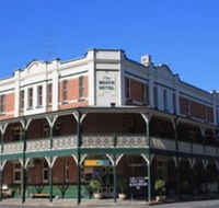 Neath Hotel