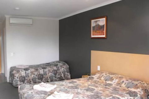 Victory Hotel Motel - Accommodation Asia 6