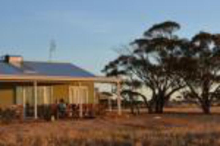 North Kukerin ACT Accommodation Asia