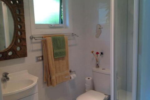 Studio Cabana On Golf In Mollymook - Accommodation Asia 4