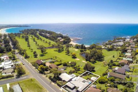 Studio Cabana On Golf In Mollymook - Accommodation Asia 5