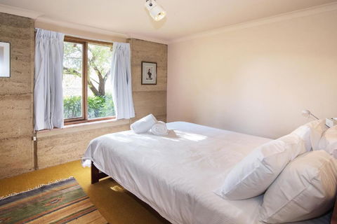 Trastevere Cowaramup Farm House - Accommodation Guide 5