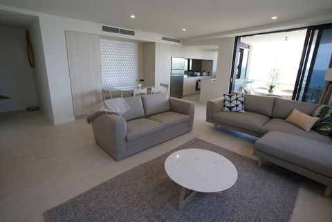 Breeze Apartment 801 - Accommodation Asia 2