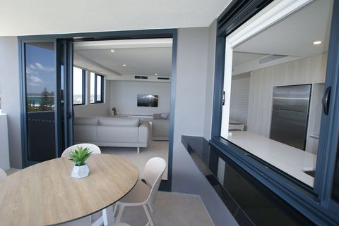 Breeze Apartment 801 - Accommodation Asia 6