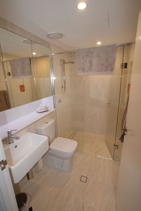 Breeze Apartment 801 - Accommodation Asia 0