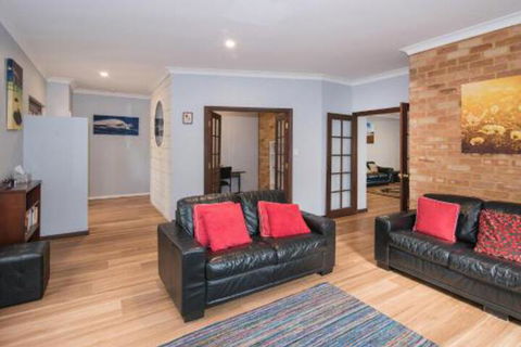 Family Friendly Holiday Haven - Accommodation Asia 5
