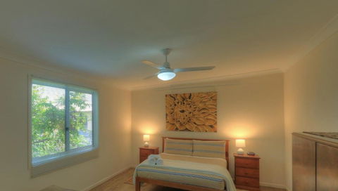 Village Stays Coldstream Gallery Bungalow - Accommodation Guide 5