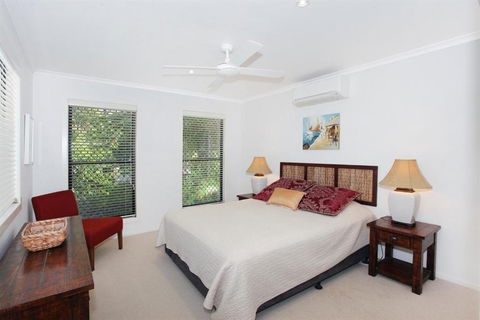 8 Springfield Avenue Pet Friendly Linen Included - Accommodation Asia 1
